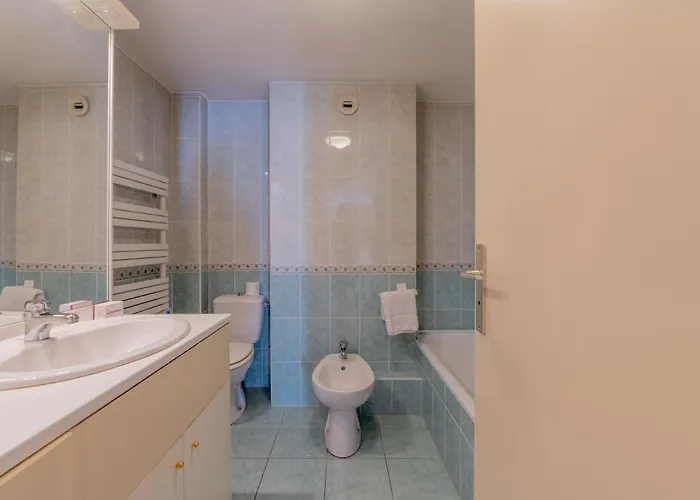 De L'aiguille Du Midi - Happy